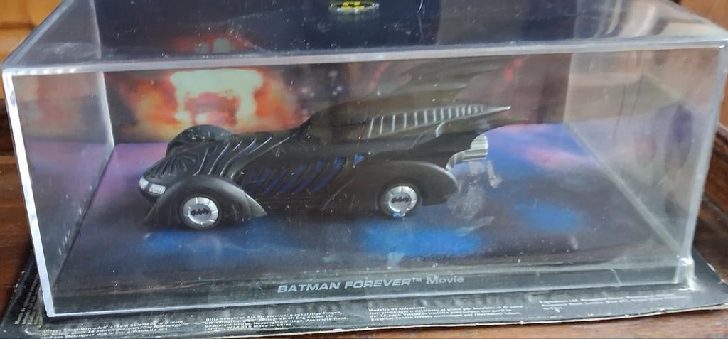 Batman mobile.  Batman Forever. Modelauto.  Geseald., Verzamelen, Ophalen, Nieuw, Film, Overige typen