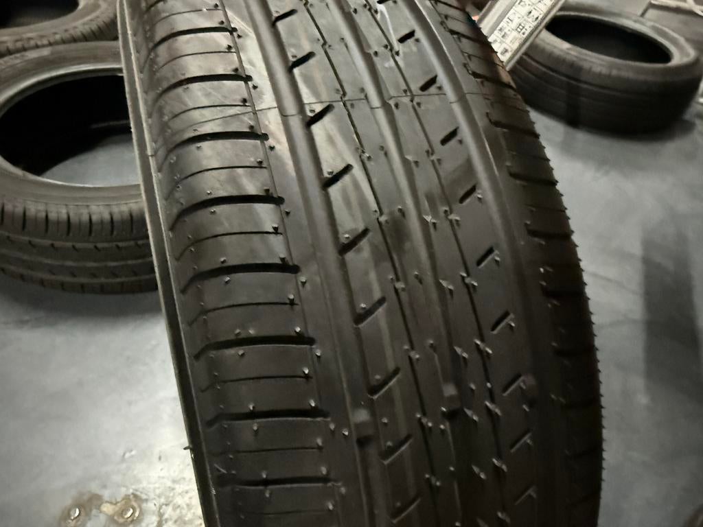 4x 185 55 16 83V Yokohama BluEarth ES32 NIEUW DOT2024, Auto-onderdelen, Banden en Velgen, 16 inch, Nieuw, Band(en), Personenwagen