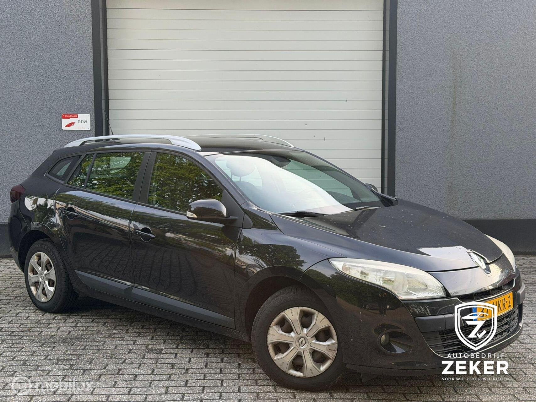 Renault Megane Estate 1.5 dCi Expression / airco / navigatie, Auto's, Voorwielaandrijving, Gebruikt, 1225 kg, 4 cilinders