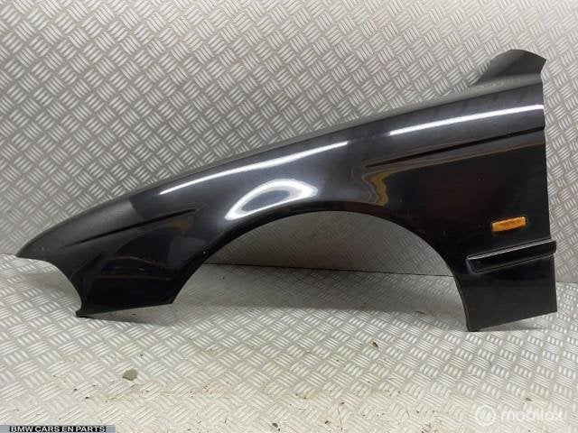 Linker spatbord BMW 5-serie E39 links zwart 303 cosmos zwart, Gebruikt, Partnerportal@bmw.de, Bmw, Ophalen of Verzenden