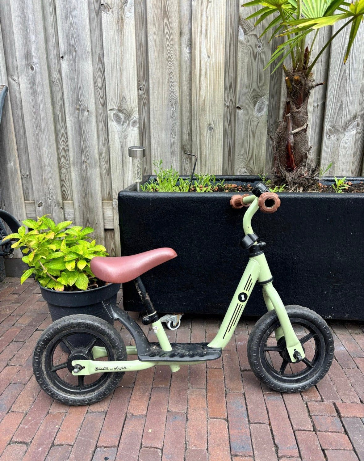 Loopfiets Bandits and Angels, Ophalen, Zo goed als nieuw, Loopfiets