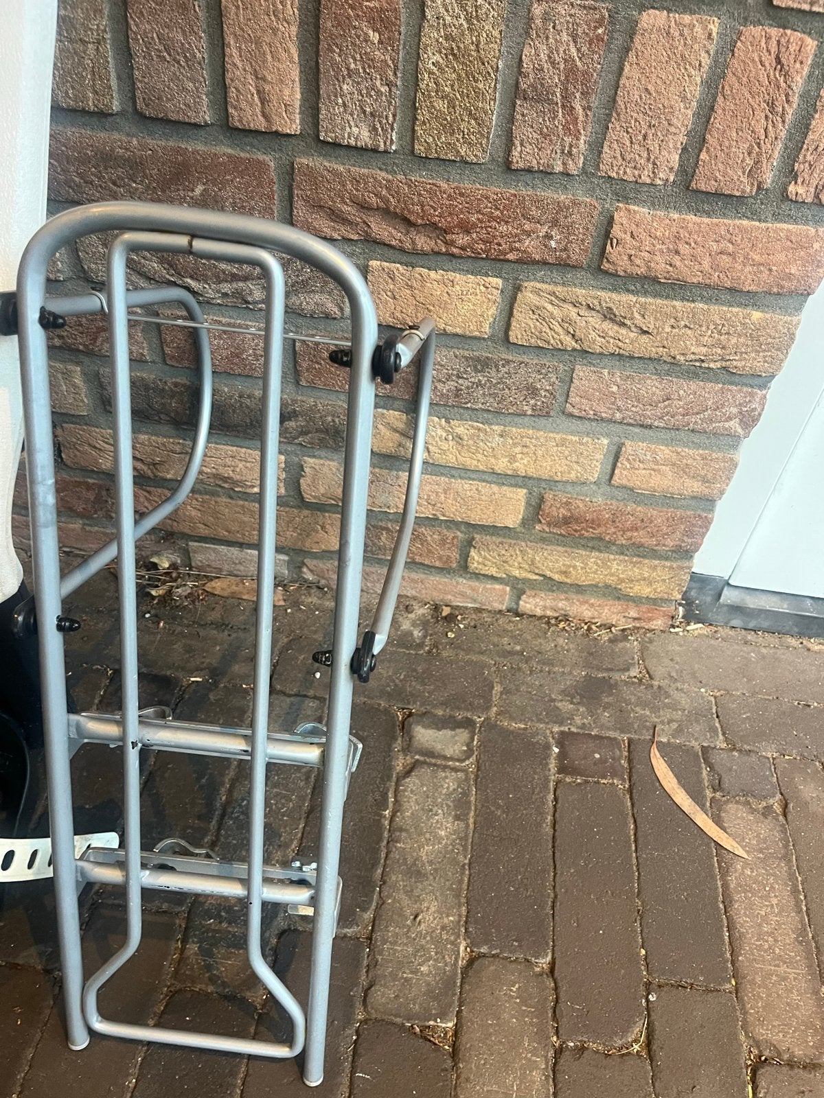 Yepp Achterzitje met Drager - Wit, Achterzitje, Ophalen of Verzenden, 9 t/m 36 kg, Gebruikt