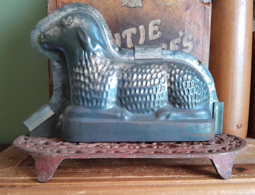 ~ Oude Gietijzeren Onderzetter, Antiek en Kunst, Curiosa en Brocante, Ophalen of Verzenden