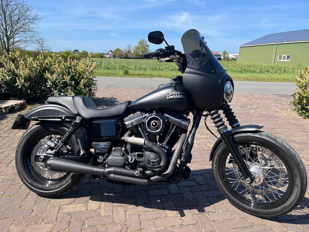Harley-Davidson Dyna Street Bob FXDB - Mat Zwart, Motoren, Motoren | Harley-Davidson, Chopper, Particulier