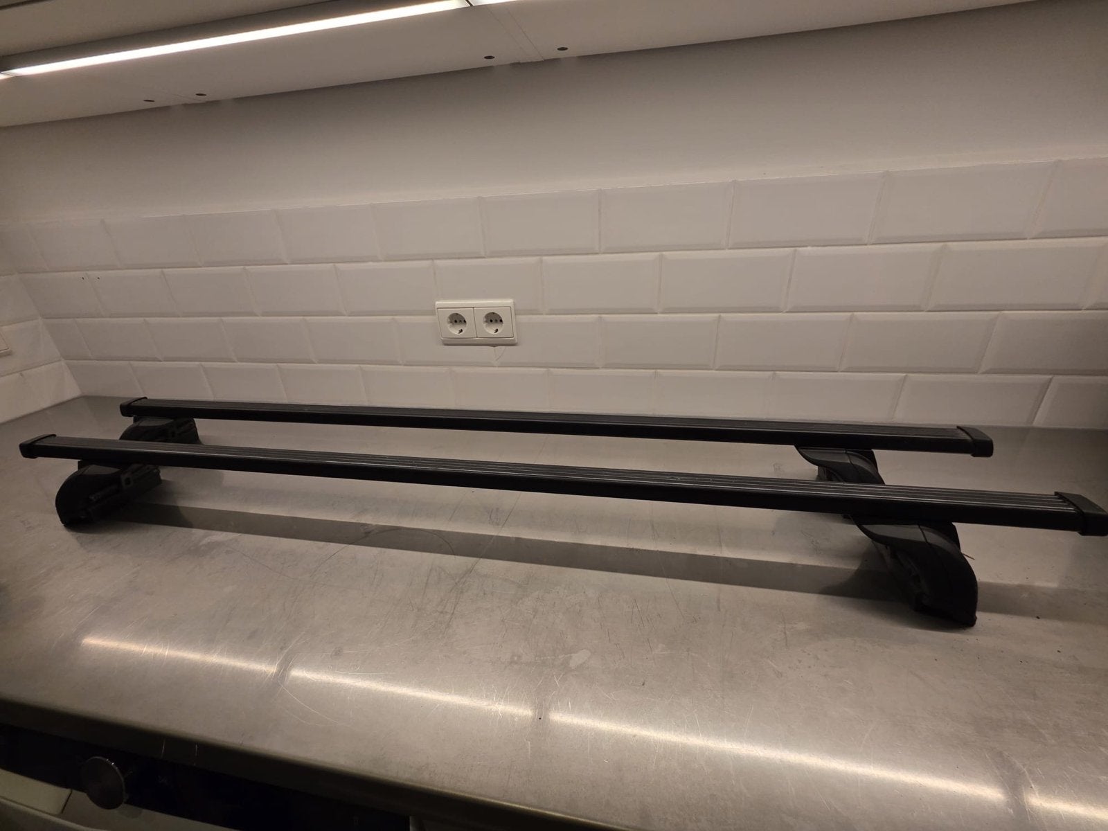 Thule Dakdragerset: Rapid System 753, SquareBar 127, Kits, Ophalen, Gebruikt