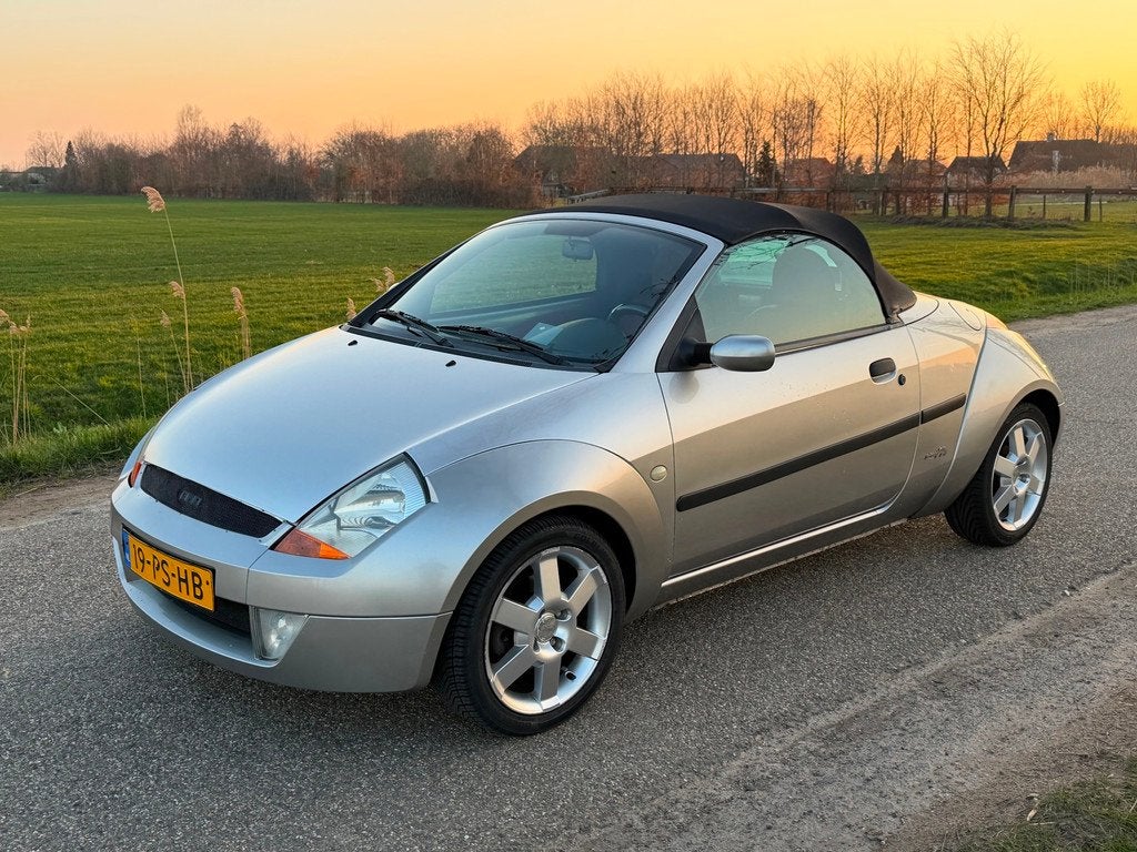 Ford Streetka Ka 1.6 Futura APK 02-2027 Airco Leder NAP, 1599 cc, Handgeschakeld, Euro 4, Zilver of Grijs