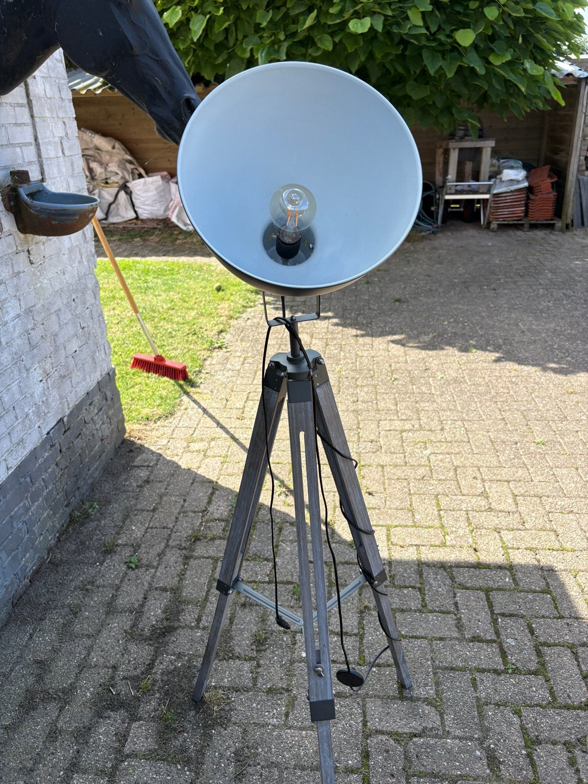 Vintage vloerlamp met driepoot - Studio lamp, Huis en Inrichting, Ophalen, Gebruikt, Lamp, Lamp