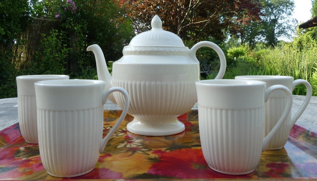 Wedgwood EDME Theepot Mokken K + S Schalen Gebak Sauskan, Klassiek, Nieuw, Ophalen of Verzenden, Wedgwood