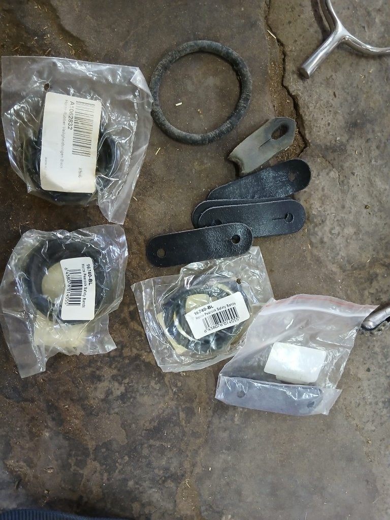 Rubbers en leertjes voor veilligheids beugels, Ophalen of Verzenden