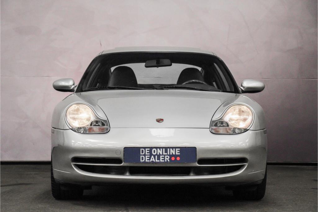 Porsche 911 3.4 Coupé Carrera AUT |18inch|Leder|Schuifdak, Auto's, Achterwielaandrijving, 4 stoelen, Porsche, Coupé
