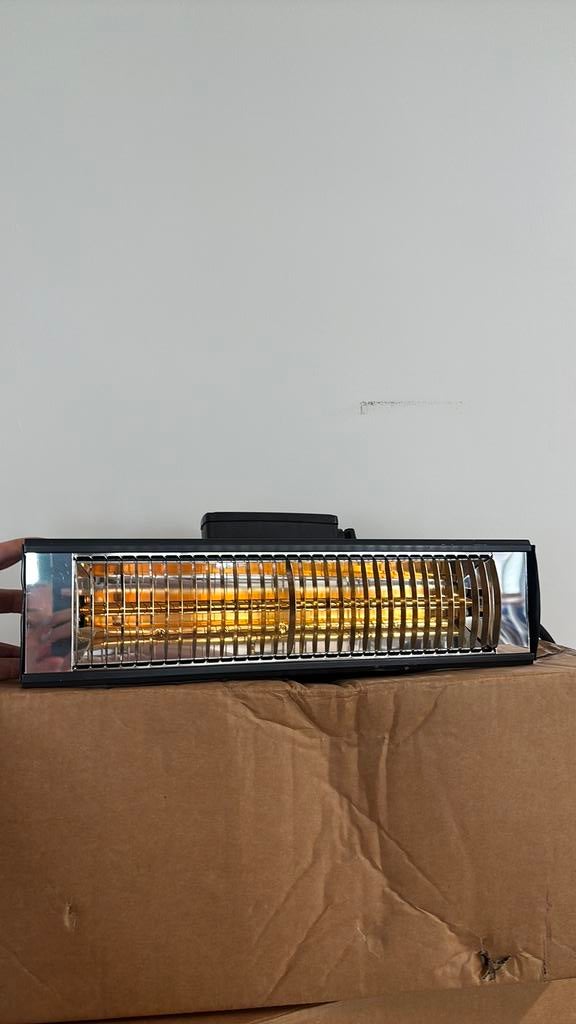 Terrasverwarmer tansun algarve 1500w, Tuin en Terras, Terrasverwarmers, Ophalen, Zo goed als nieuw