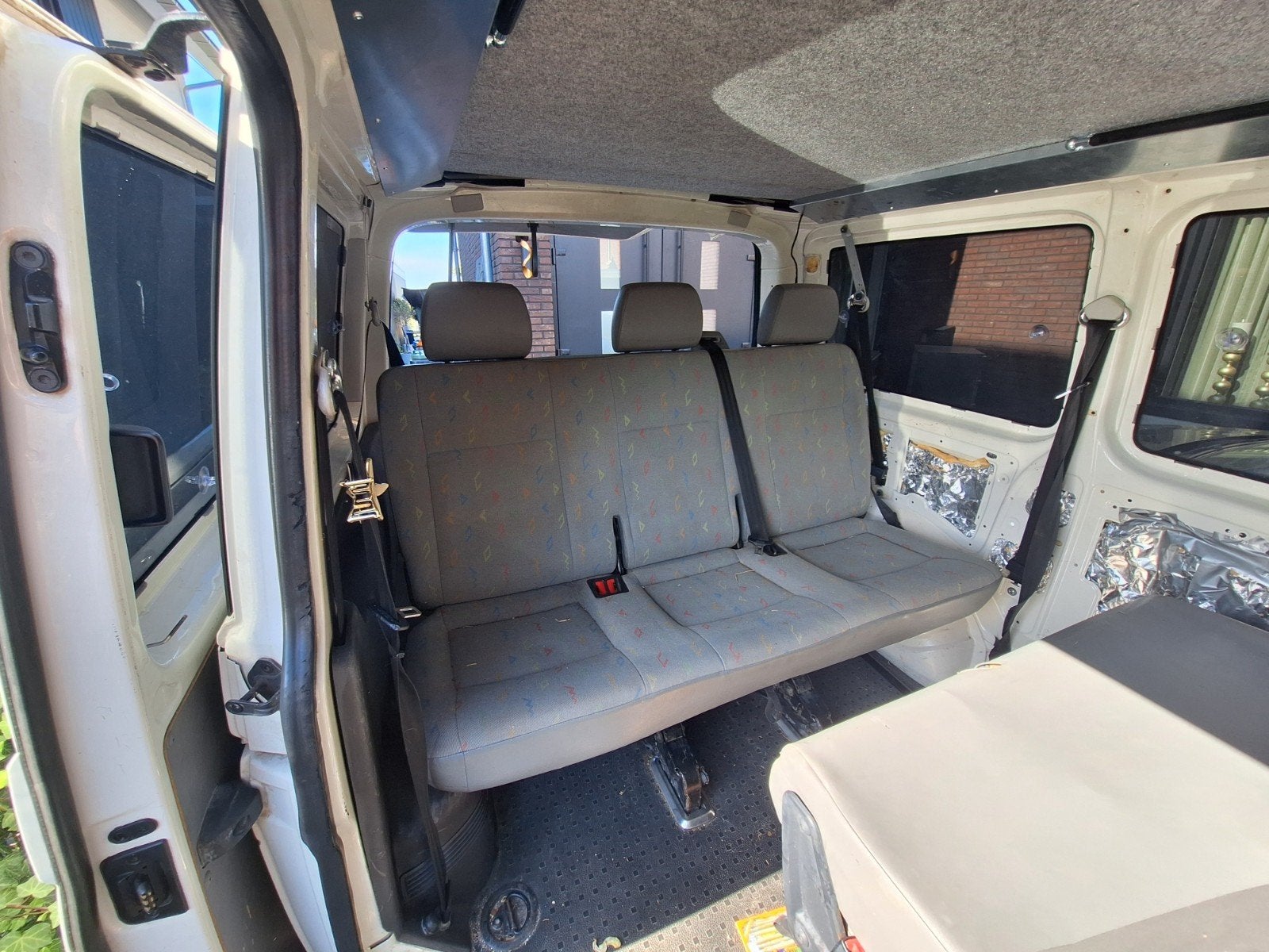 Volkswagen T5 (Carravelle) Achterbanken - 3, 2 en 1-zits, Ophalen, Gebruikt, Volkswagen