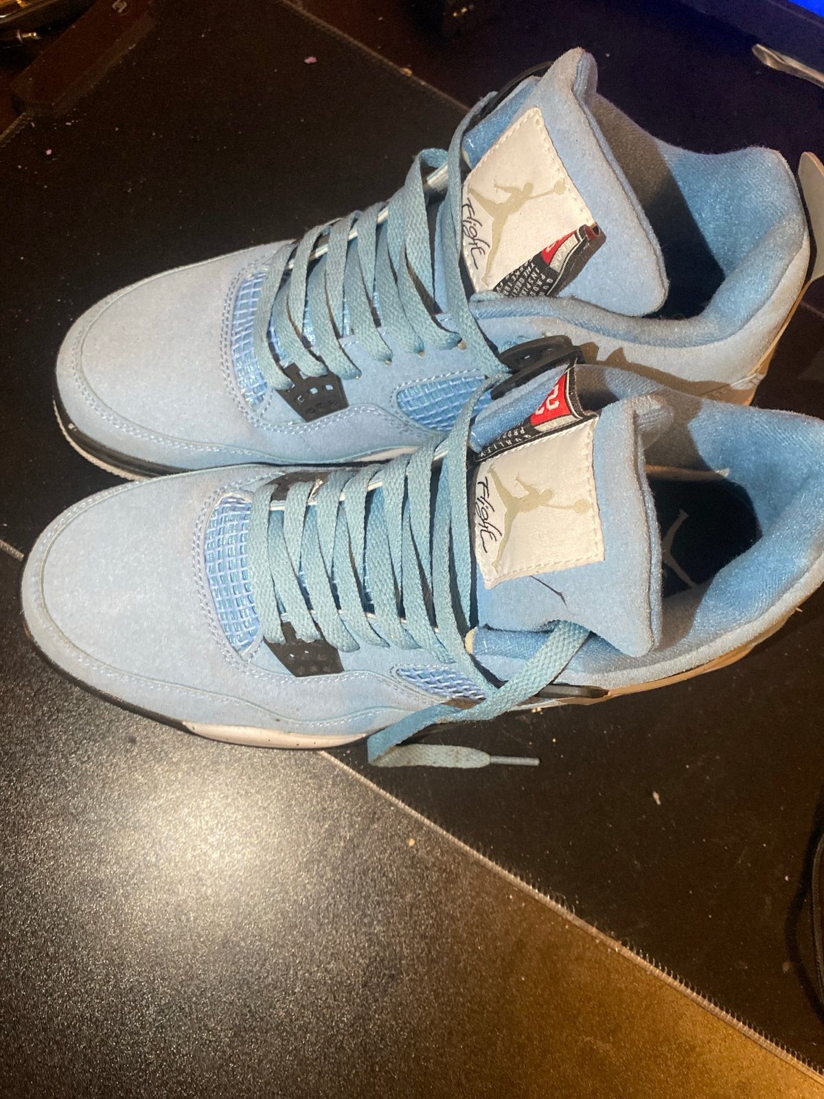 Jordan 4 blauwe sneakers - Zo goed als nieuw, Ophalen, Zo goed als nieuw, Blauw, Sneakers of Gympen