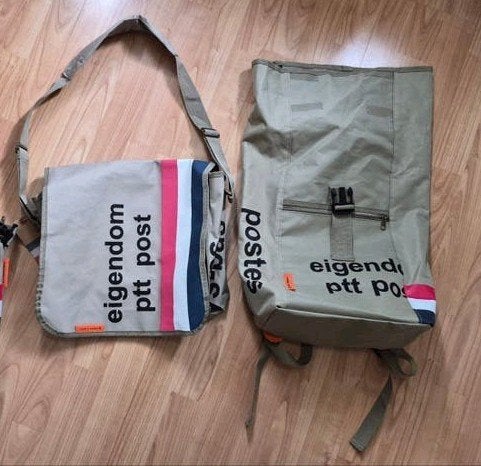 Eigendom PTT Post schoudertas  NIEUW of  rugzak, Ophalen of Verzenden, Nieuw, Gebruiksvoorwerp