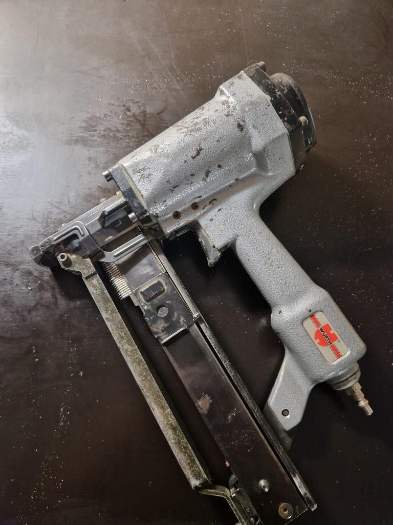 Würth Variant 806 pneumatische tacker – Made in Germany, Ophalen of Verzenden, Gebruikt