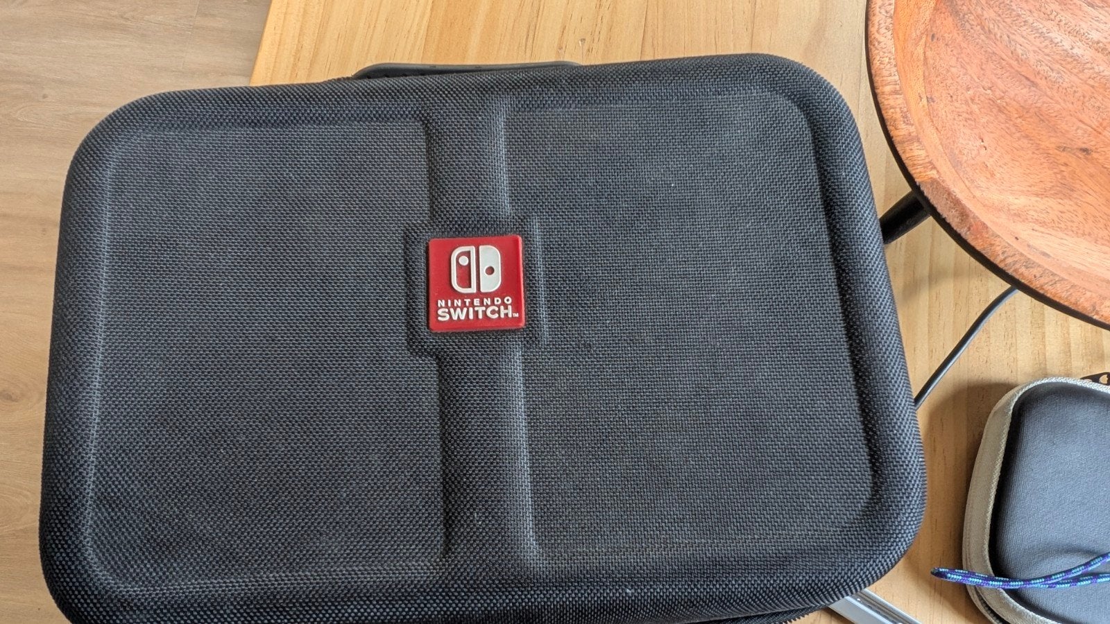 Foto 7 van Nintendo Switch OLED-model mét toebehoren te koop!