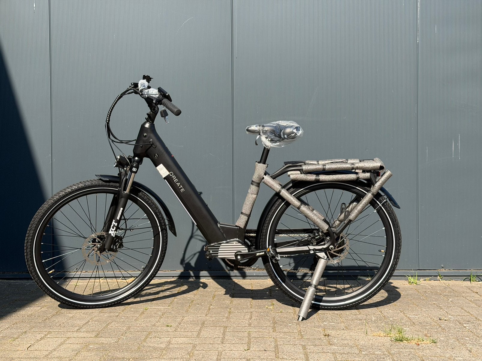 E-Bike A-Spadz - Qreate City Pro in Creme wit en Zwart, Overige merken, Nieuw, Ophalen of Verzenden, 47 tot 51 cm