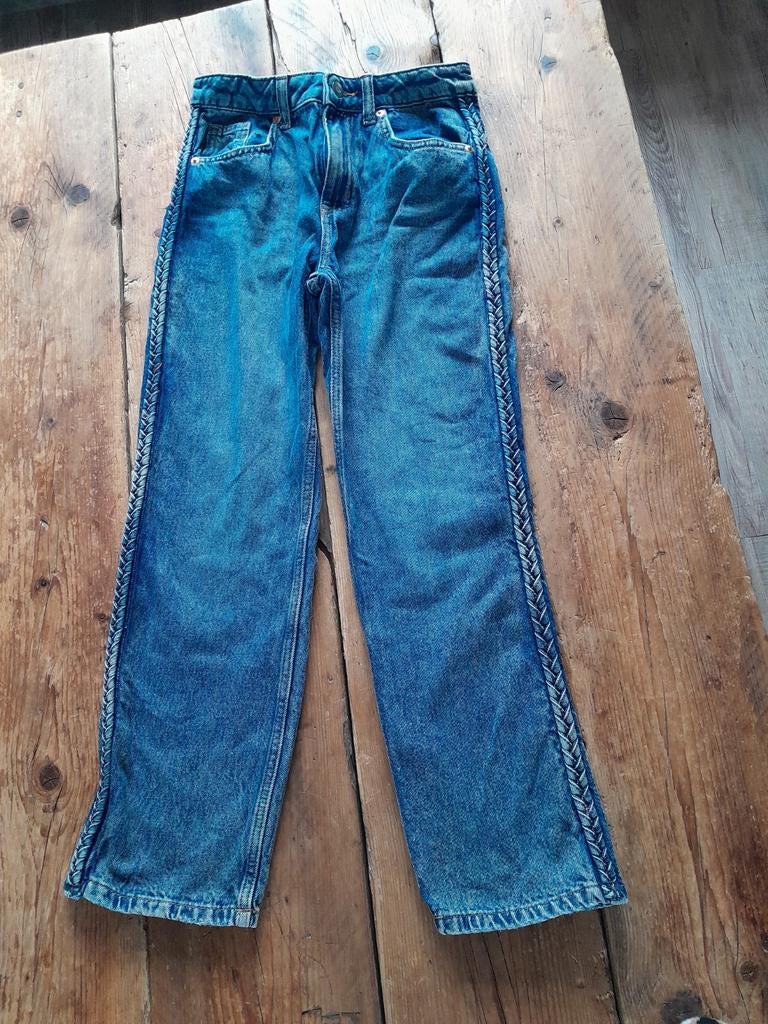 Leuke spijkerbroek met vlecht aan zijkant maat xs, Ophalen of Verzenden, Zo goed als nieuw, Blauw, W27 (confectie 34) of kleiner