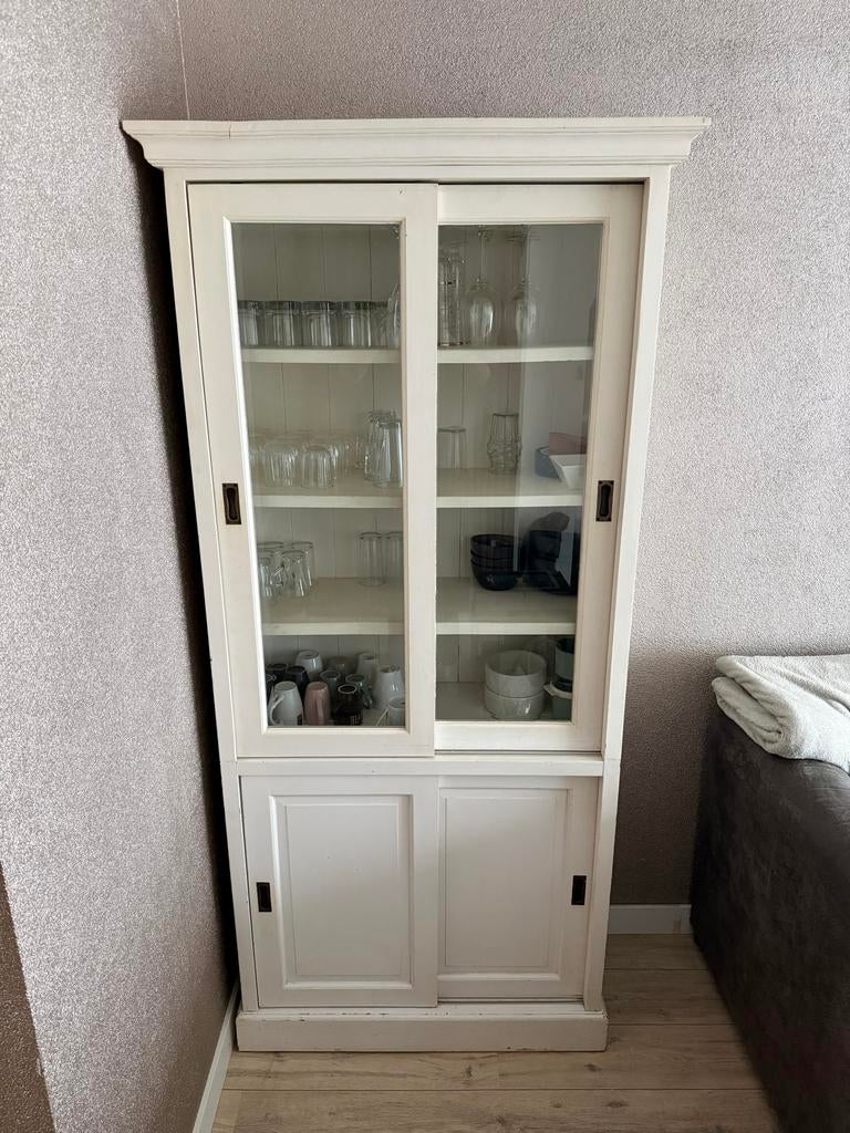 Antieke servieskast met glazen schuifdeuren, Huis en Inrichting, Kasten | Buffetkasten, Ophalen, Gebruikt, 100 tot 150 cm, 200 cm of meer
