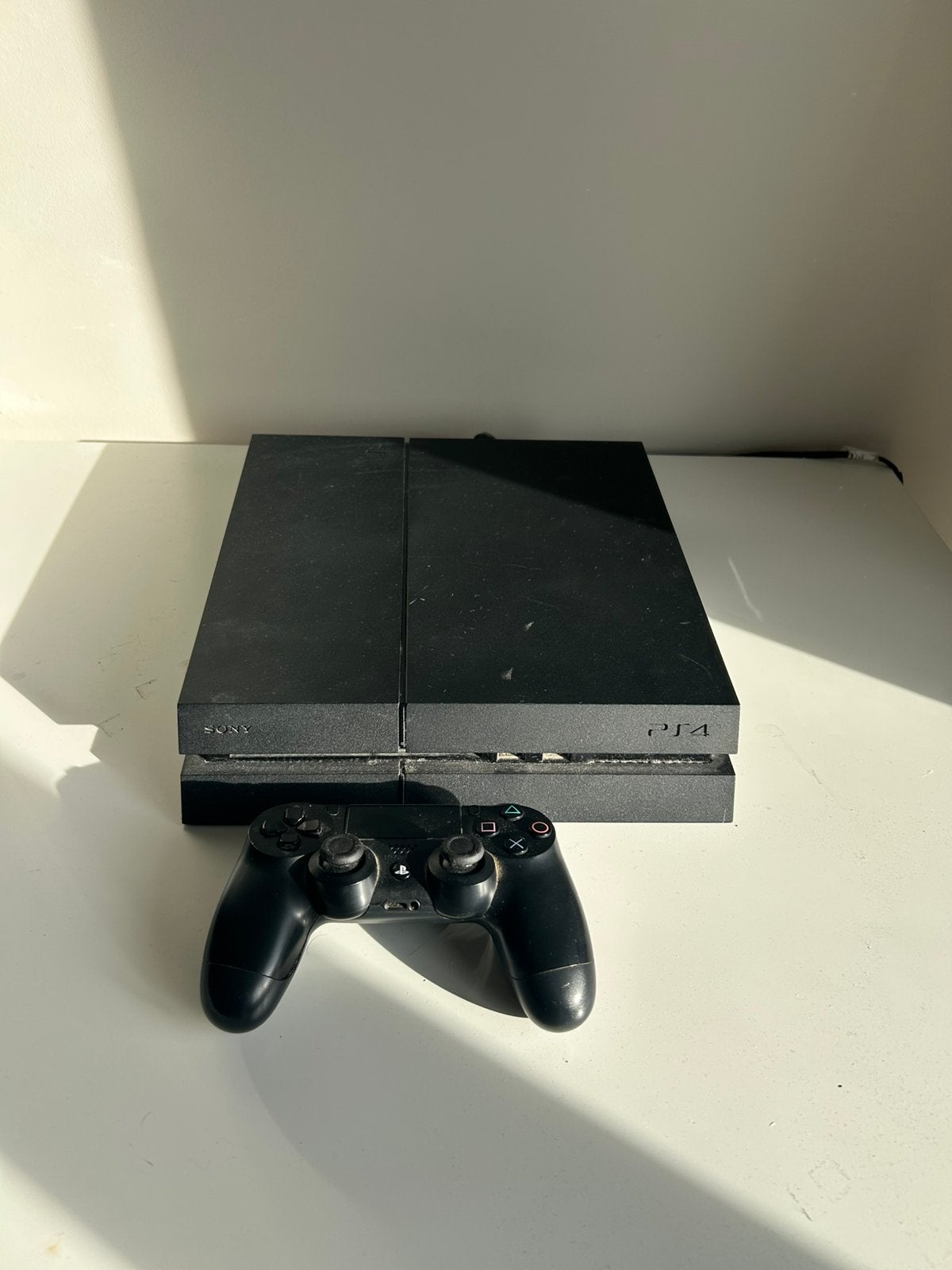 Playstation 4, Ophalen of Verzenden, Zo goed als nieuw, Met 1 controller, Slim