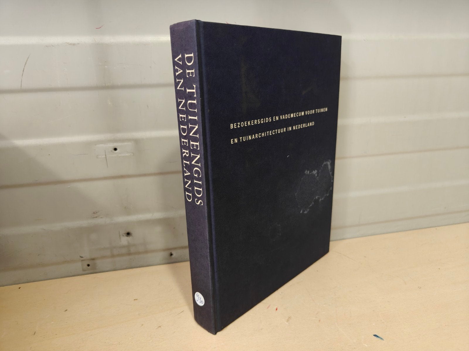Nr. 930 De Tuinengids van Nederland Bezoekersgids en vademec, Ophalen of Verzenden, Gelezen, Carla S. Oldenburger - Ebbers, Tuinieren en Tuinplanten