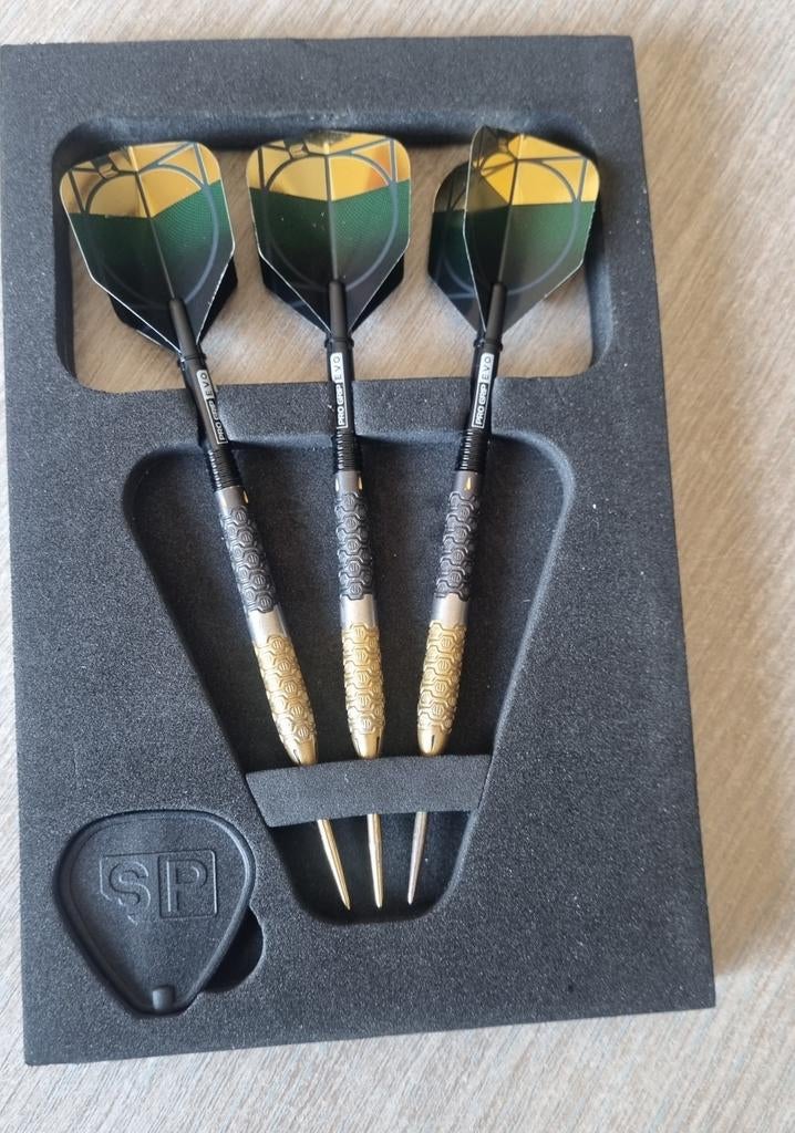 Target Envy Cult 02 23 gram dartpijlen, Ophalen of Verzenden, Zo goed als nieuw, Pijlen