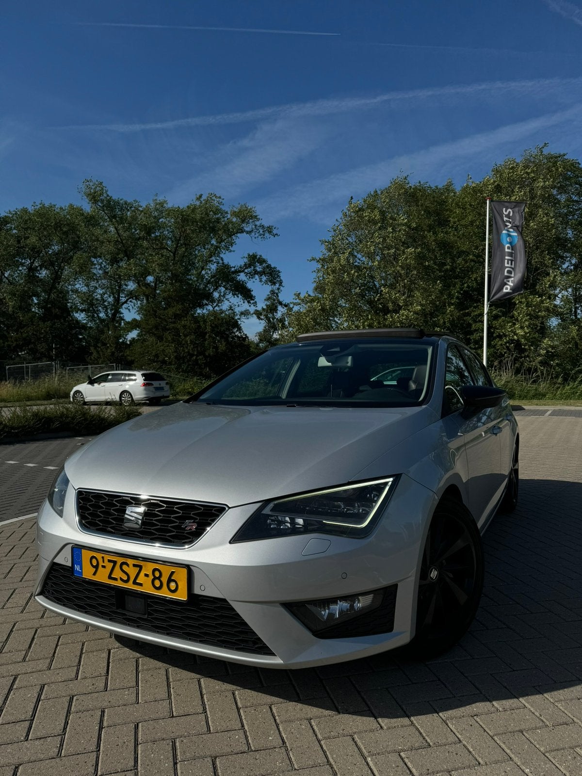 Seat Leon 1.4 TSI ACT 110KW/150PK Dsg7 2015 Grijs, Zwart, 4 cilinders, Leon, 1395 cc