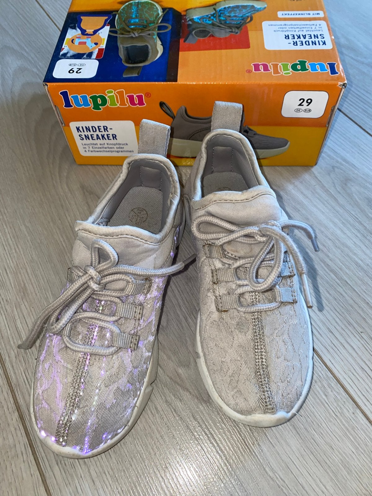 Lupilu Kinder Sneakers Maat 29 - Licht defect in een schoen, Ophalen of Verzenden, Gebruikt, Jongen of Meisje, Sportschoenen