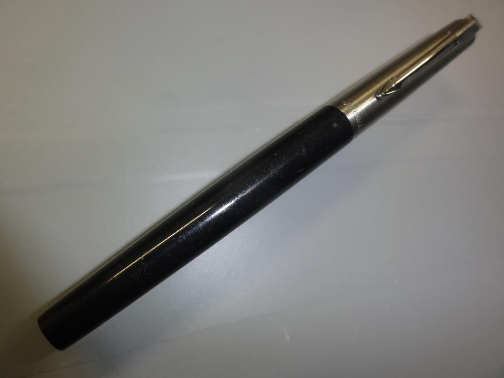 PARKER 45 VULPEN NR. 8, Verzamelen, Pennenverzamelingen, Ophalen of Verzenden, Zo goed als nieuw, Vulpen, Parker