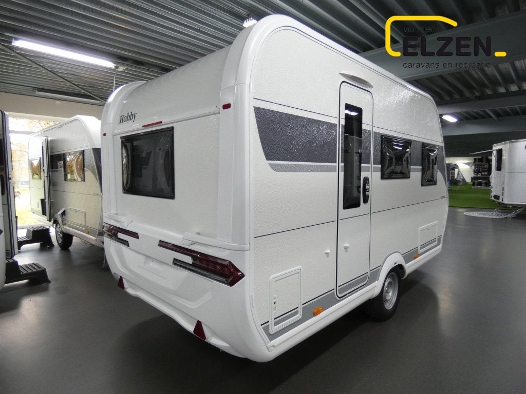 Hobby On Tour 390 SF, Caravans en Kamperen, Hobby, Bedrijf, Treinzit, 750 - 1000 kg