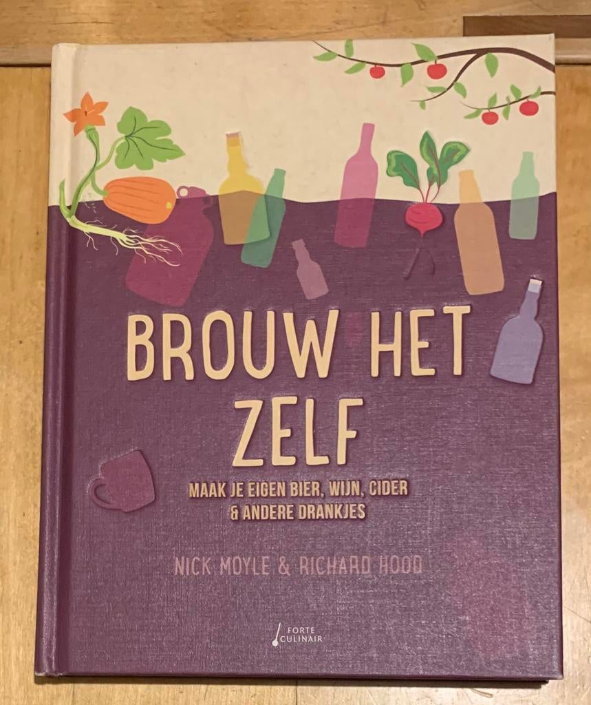 Boek: Brouw het zelf, Ophalen of Verzenden, Zo goed als nieuw