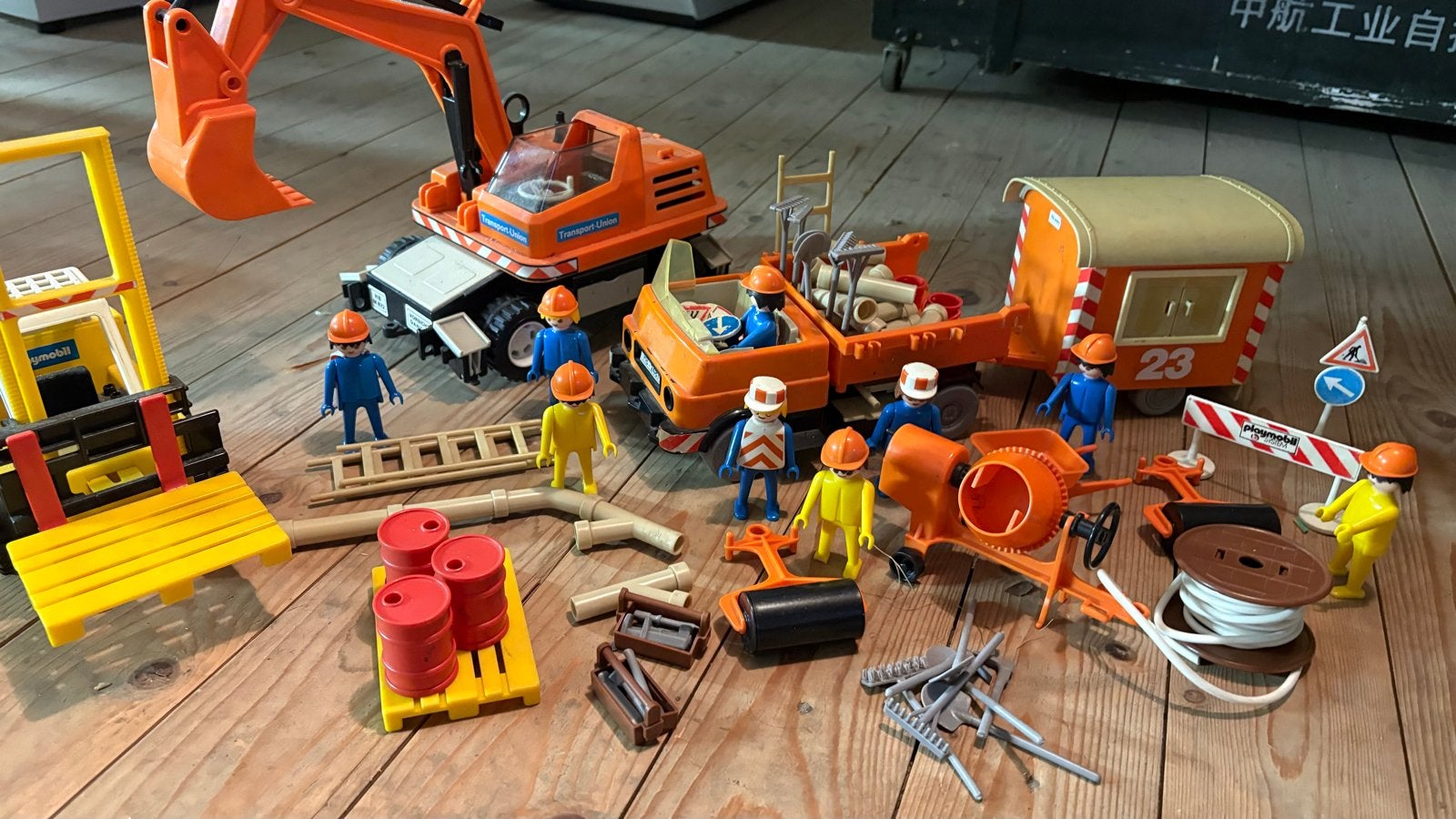 Playmobil Retro Wegwerkers & Bouwvakkers met Voertuigen, Ophalen of Verzenden, Gebruikt