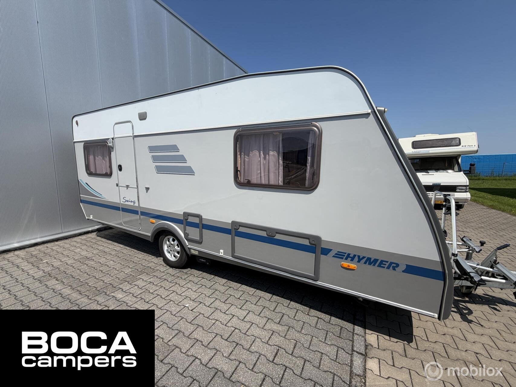 Hymer Eriba Swing 532 Mover Lengtebedden voortent Fietsenrek, Koelkast, 7 tot 8 meter, Bedrijf, Hymer