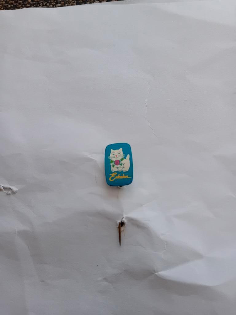 Pin - Enkalon, Verzamelen, Ophalen of Verzenden, Zo goed als nieuw, Merk, Speldje of Pin