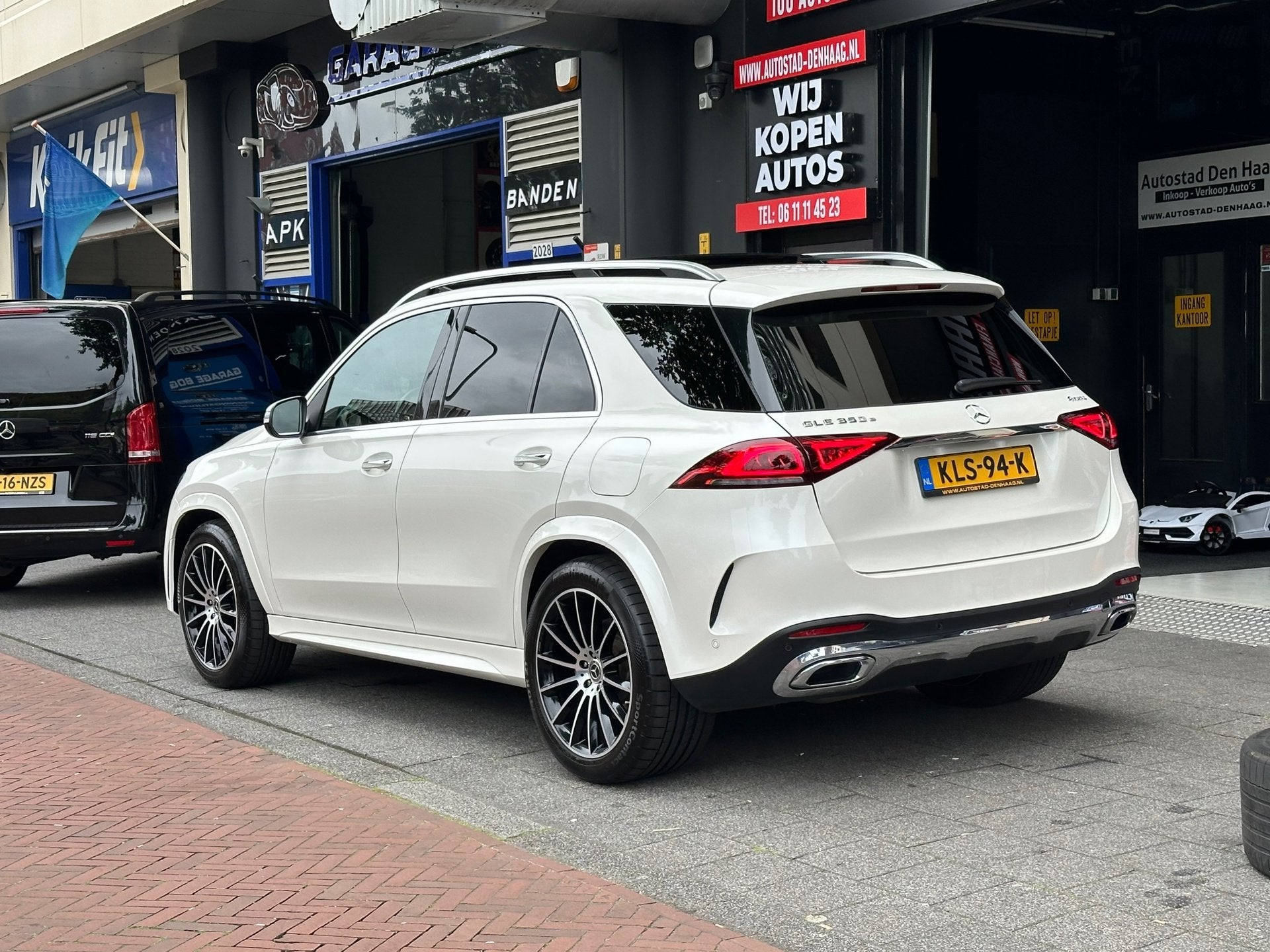 Mercedes-Benz GLE-klasse 350 e 4MATIC Premium Plus, Auto's, Gebruikt, Euro 6, 4 cilinders, GLE