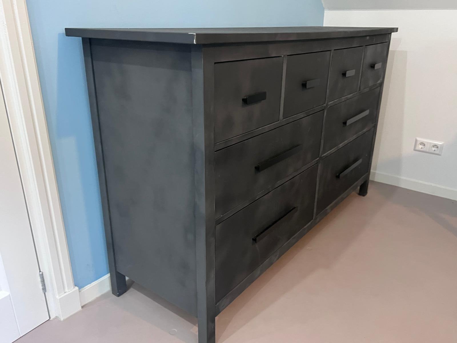 Mooie IKEA HEMNES ladekast – 8 lades – zwart overgeschilderd, Ophalen, Zo goed als nieuw, 25 tot 50 cm, 150 tot 200 cm