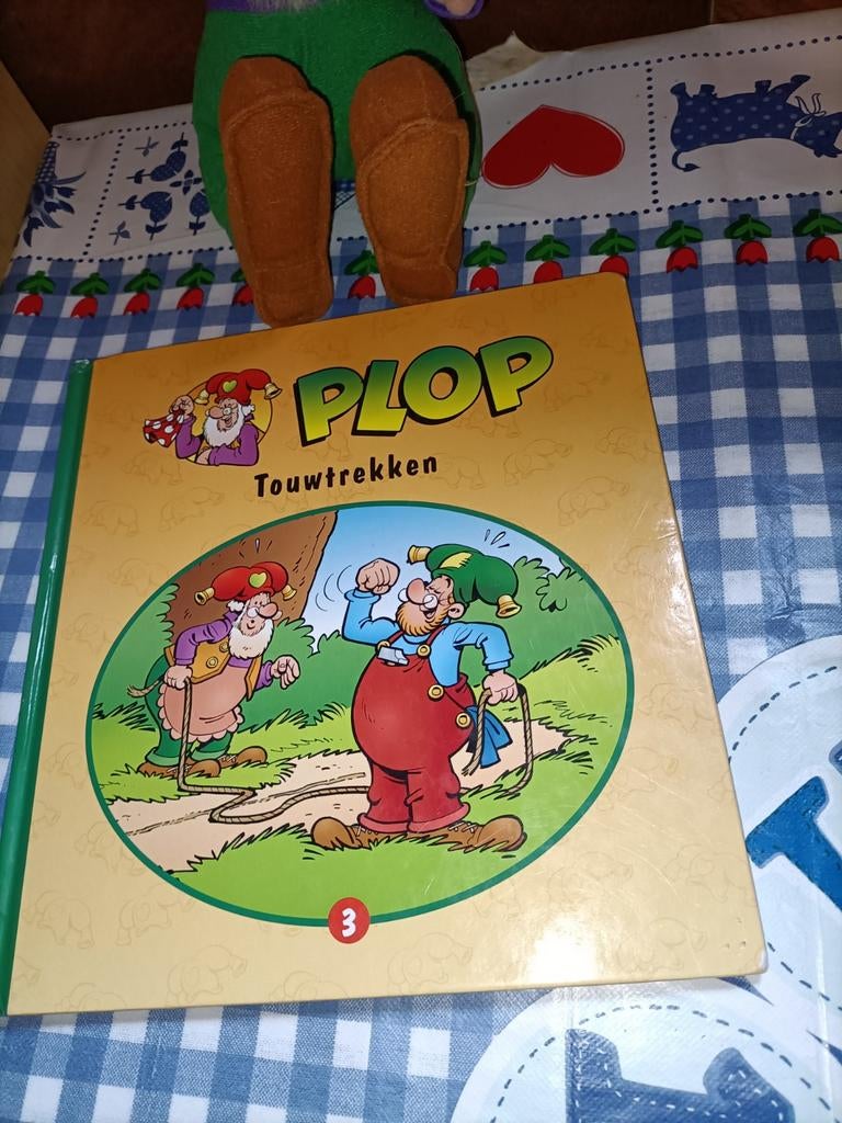 Kabouter Plop knuffel 25 cm + boek Touwtrekken*, Kinderen en Baby's, Speelgoed | Knuffels en Pluche, Ophalen of Verzenden, Zo goed als nieuw