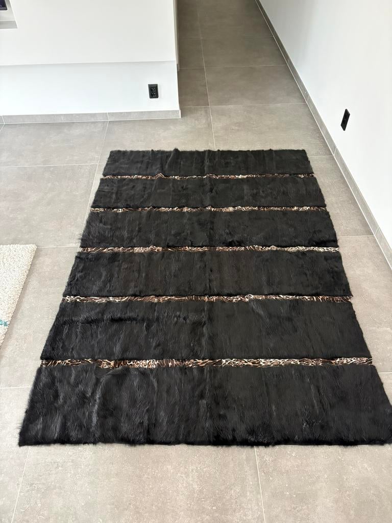 Groot kleed echt vacht vossenvacht nieuwstaat 225 x 155 cm, Zwart, 150 tot 200 cm, Ophalen of Verzenden, Rechthoekig