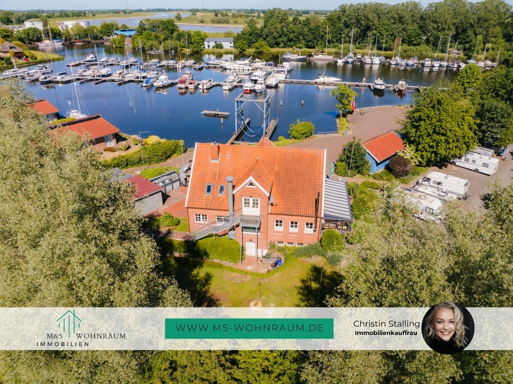 EEN HUIS AAN DE HAVEN: WONEN, GASTVRIJHEID, THUISKOMEN, Huizen en Kamers, Buitenland, Woonhuis, Duitsland, Stad, Weener
