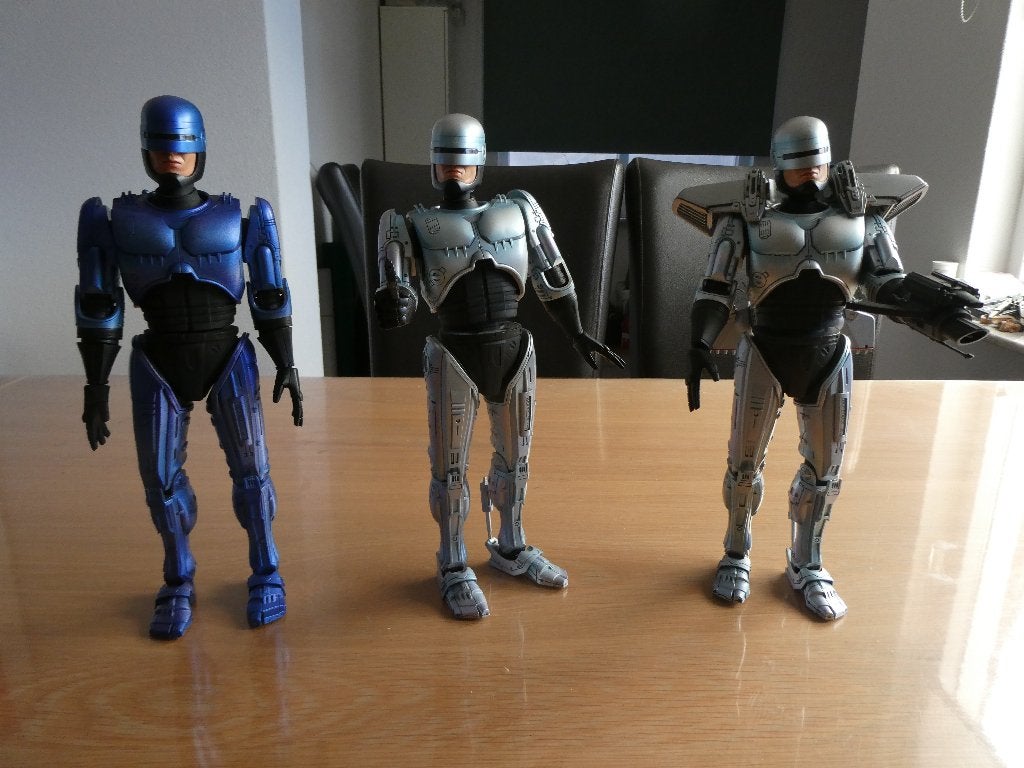 Hot Toys 1/6 RoboCop set van 3 figuren, Ophalen of Verzenden, Zo goed als nieuw
