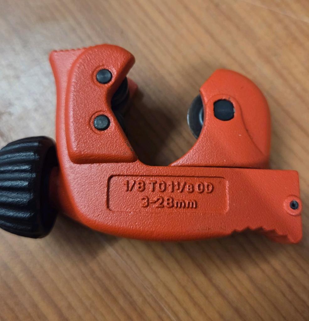 Rothenberger pijpsnijders. Mini max, Doe-het-zelf en Verbouw, Gereedschap | Handgereedschap, Ophalen of Verzenden, Zo goed als nieuw