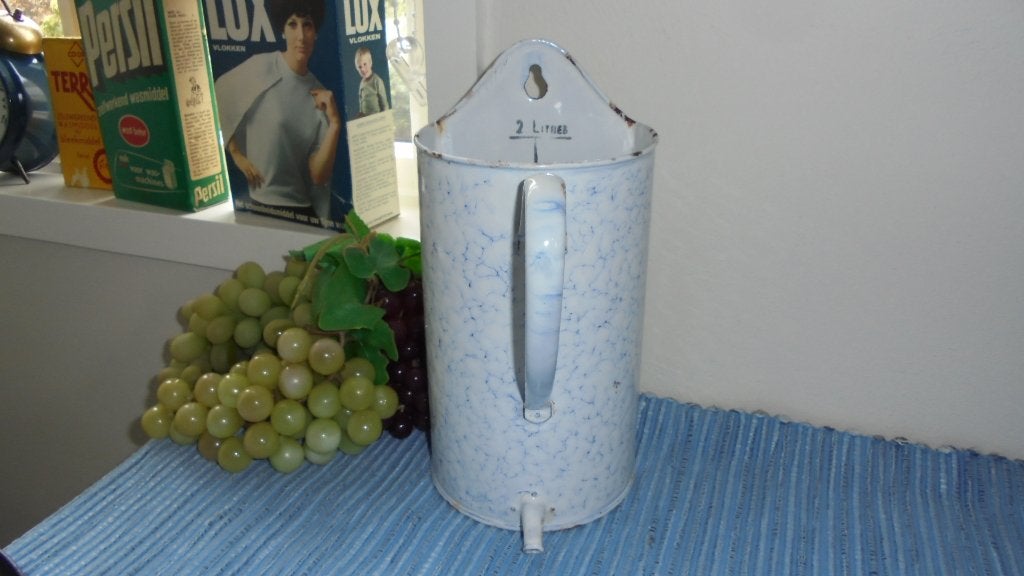 wit/blauw generfd emaille 2 liter lavement, Ophalen of Verzenden