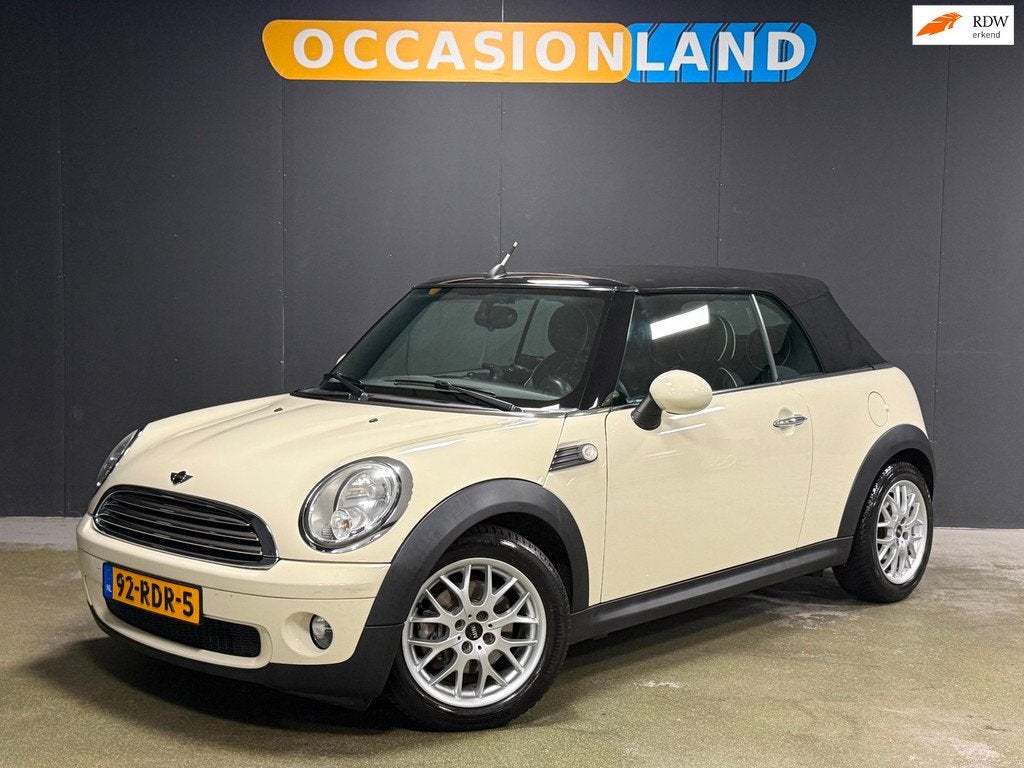 Mini Cabrio 1.6 Cooper|ZEER NETJES|LEDER|AIRCO|16INCH|, Auto's, Mini, Elektrische ramen, Gebruikt, Zwart, 4 cilinders