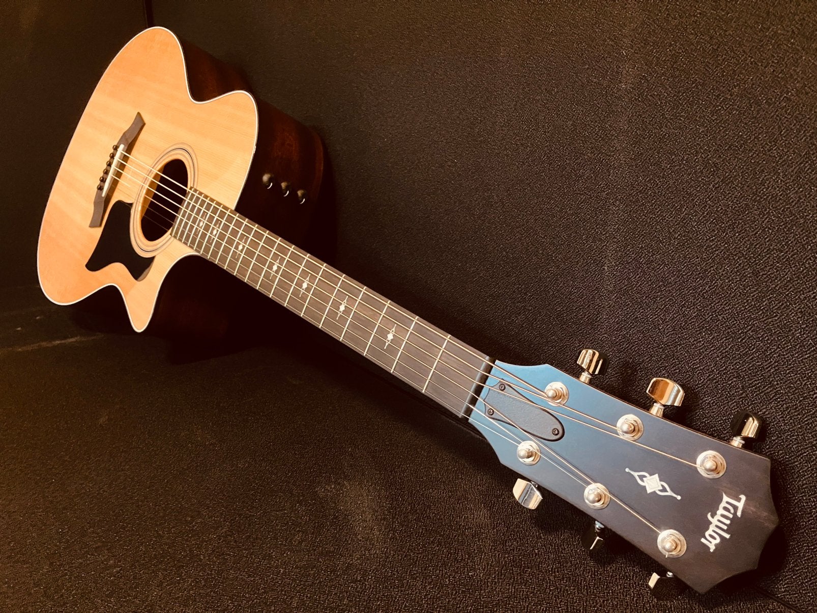 Taylor gitaar 314ce Deluxe semi-akoestisch massief, Ophalen, Zo goed als nieuw, Western- of Steelstringgitaar, Met koffer