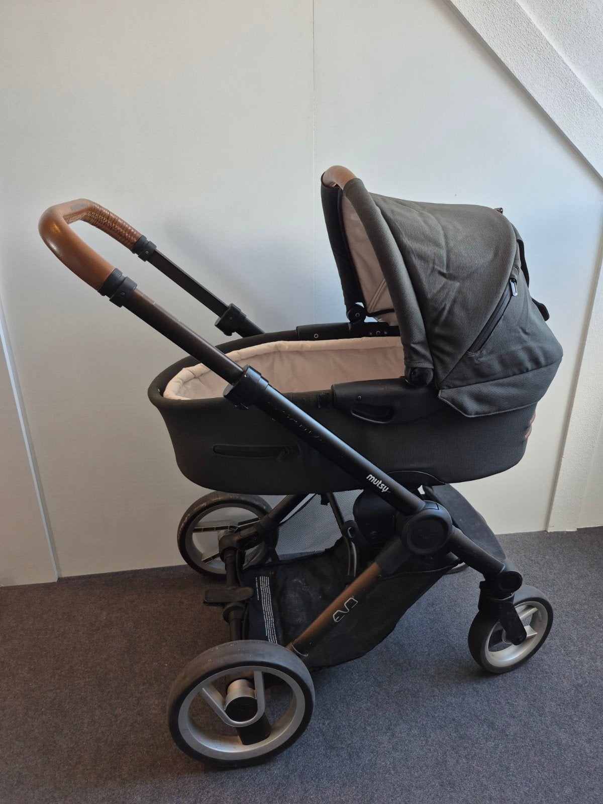 Mutsy Evo Reiswieg en Kinderwagen Urban Green, Ophalen, Gebruikt, Mutsy