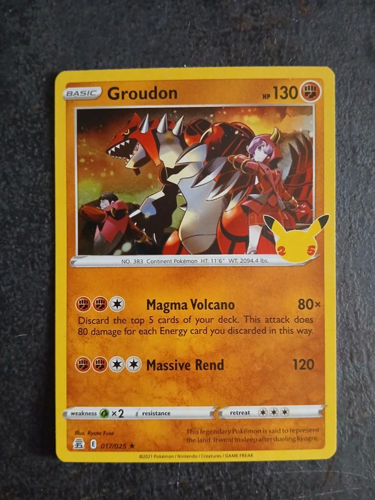 Groudon te koop, Hobby en Vrije tijd, Verzamelkaartspellen | Pokémon, Ophalen of Verzenden, Zo goed als nieuw