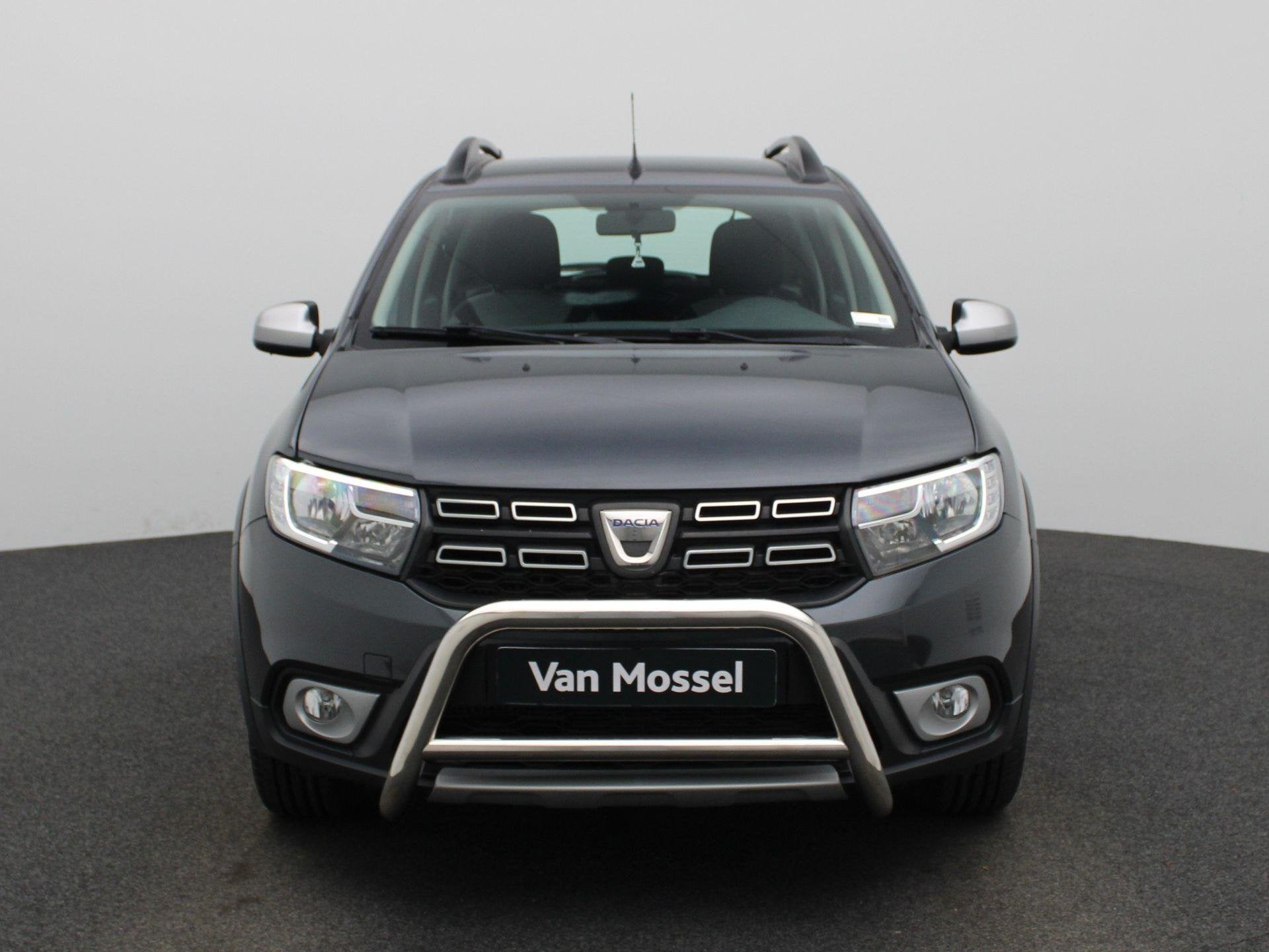 Dacia Sandero 1.0 TCe 100 Stepway Plus | NAVIGATIE | CRUISE, Auto's, Voorwielaandrijving, Gebruikt, Zwart, Bedrijf