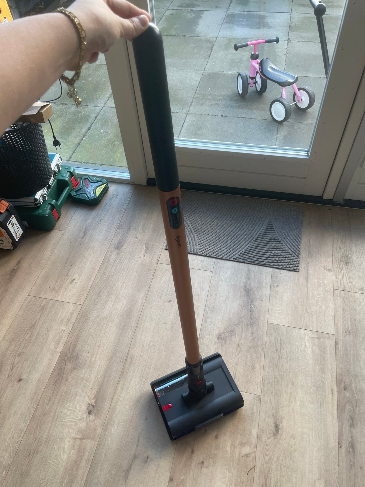 Dyson PencilWash - Vloerreiniger, Witgoed en Apparatuur, Ophalen, Dyson, Vloerreiniger, Reservoir