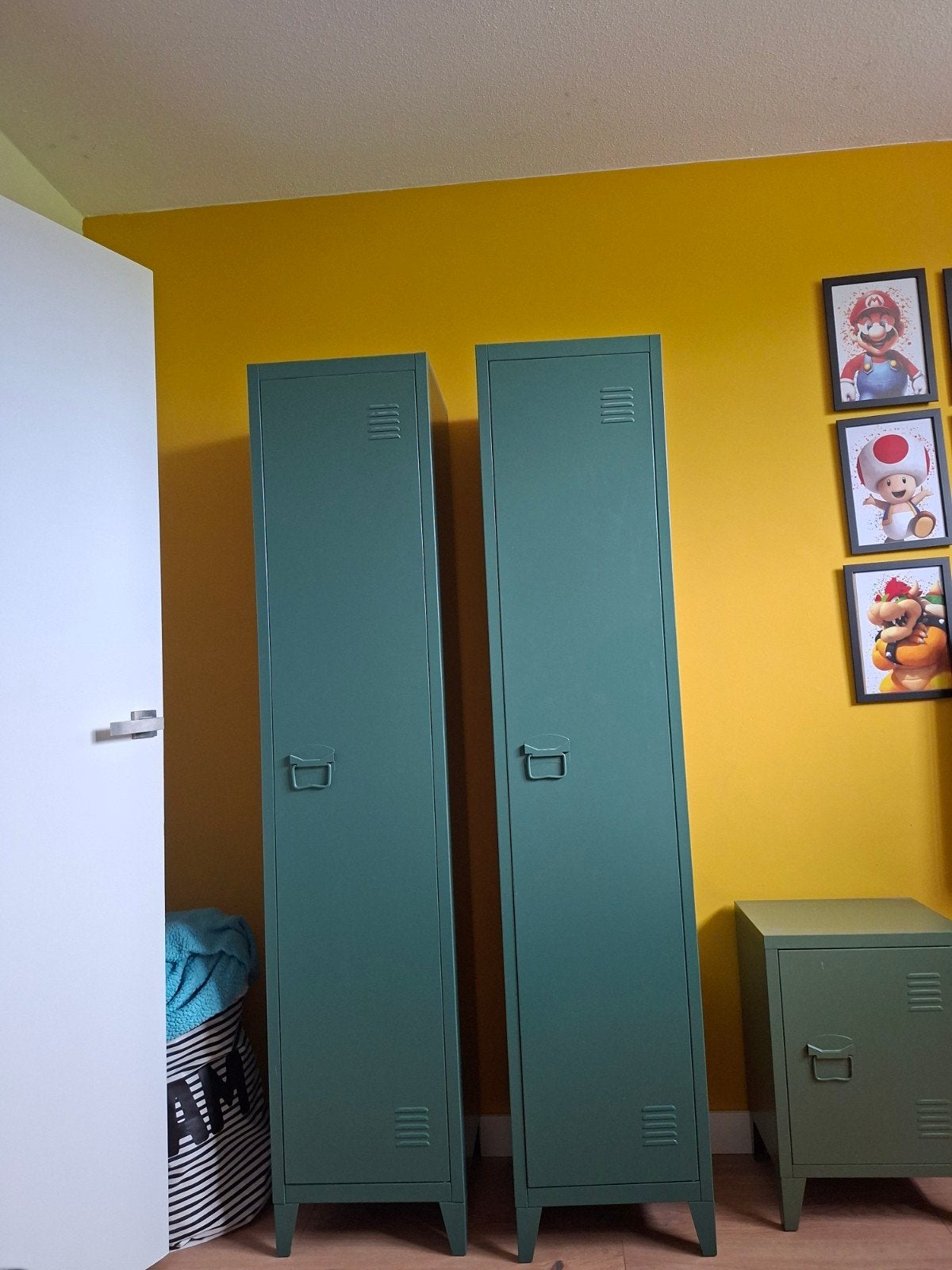 Groen metalen lockerkast (38x38x180 cm), Ophalen, Zo goed als nieuw, Industrieel, Modern