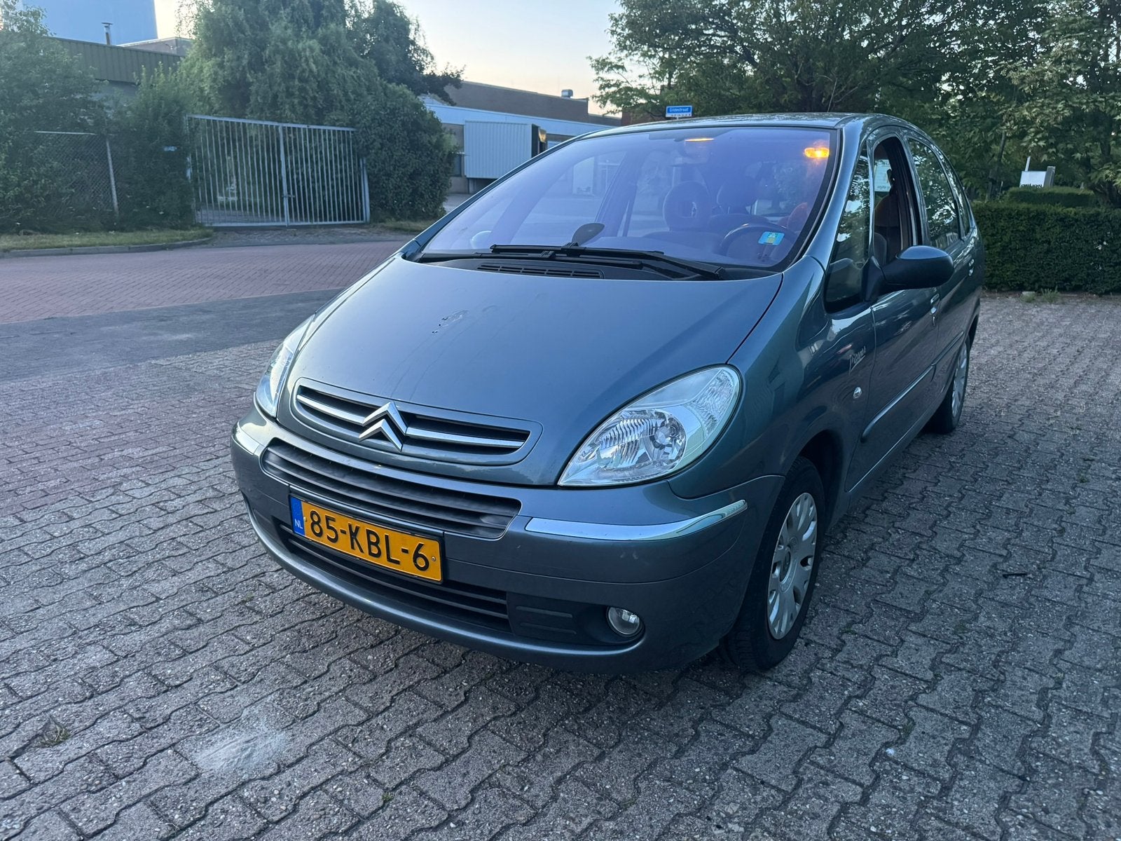 Citroën Xsara 1.6 I 16V Picasso bj.2009 CLIMA/CRUISE, Auto's, Citroën, Voorwielaandrijving, Stof, Xsara, Zwart